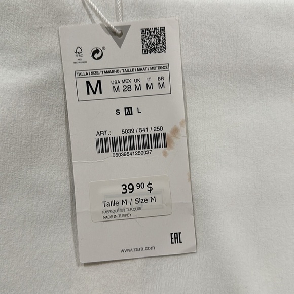 Skirt - Picture 3 of 3